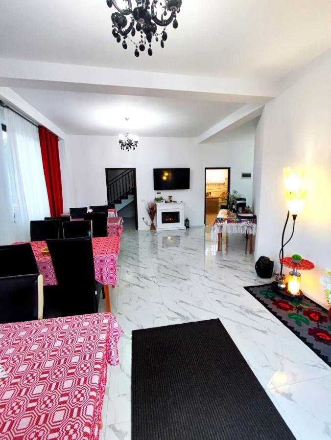 Vila Casa Hatere Moisei Exterior photo